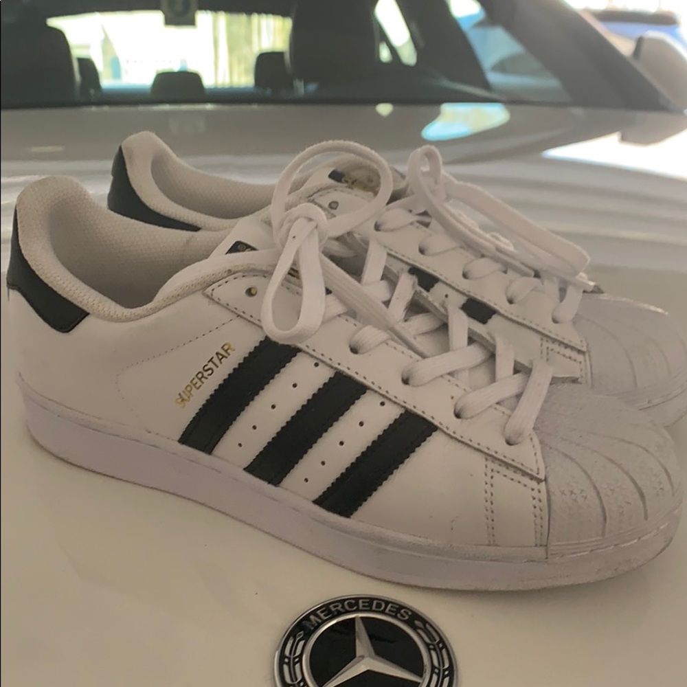 Adidas superstar